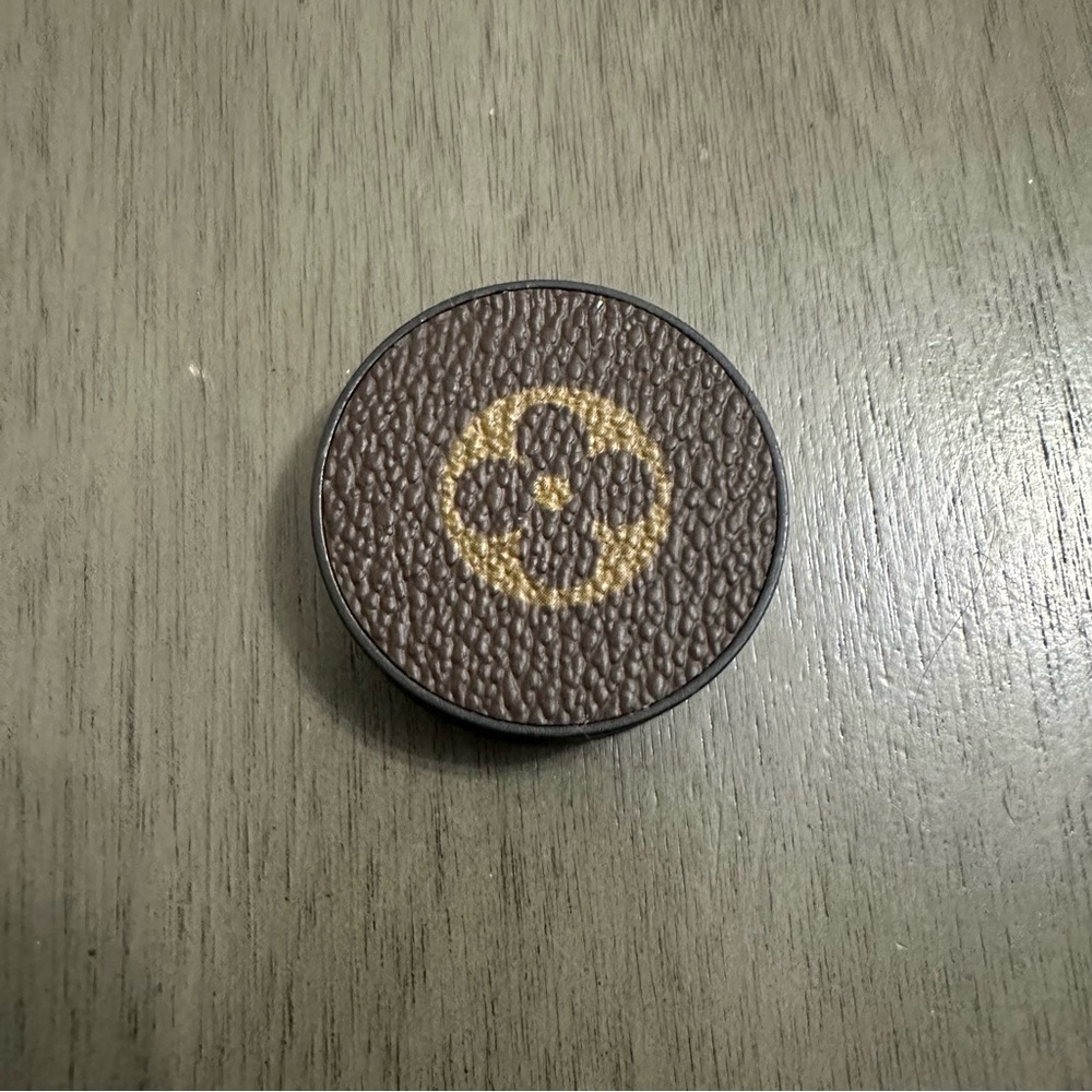 Custom Louis Vuitton Brown and Gold Monogram pop-socket for phone